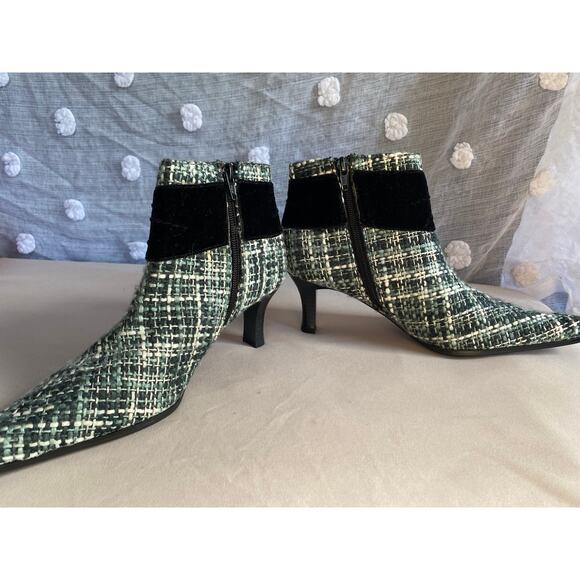 Chic Tweed & Velvet Ankle Boots - Size 7 - Picture 2 of 8
